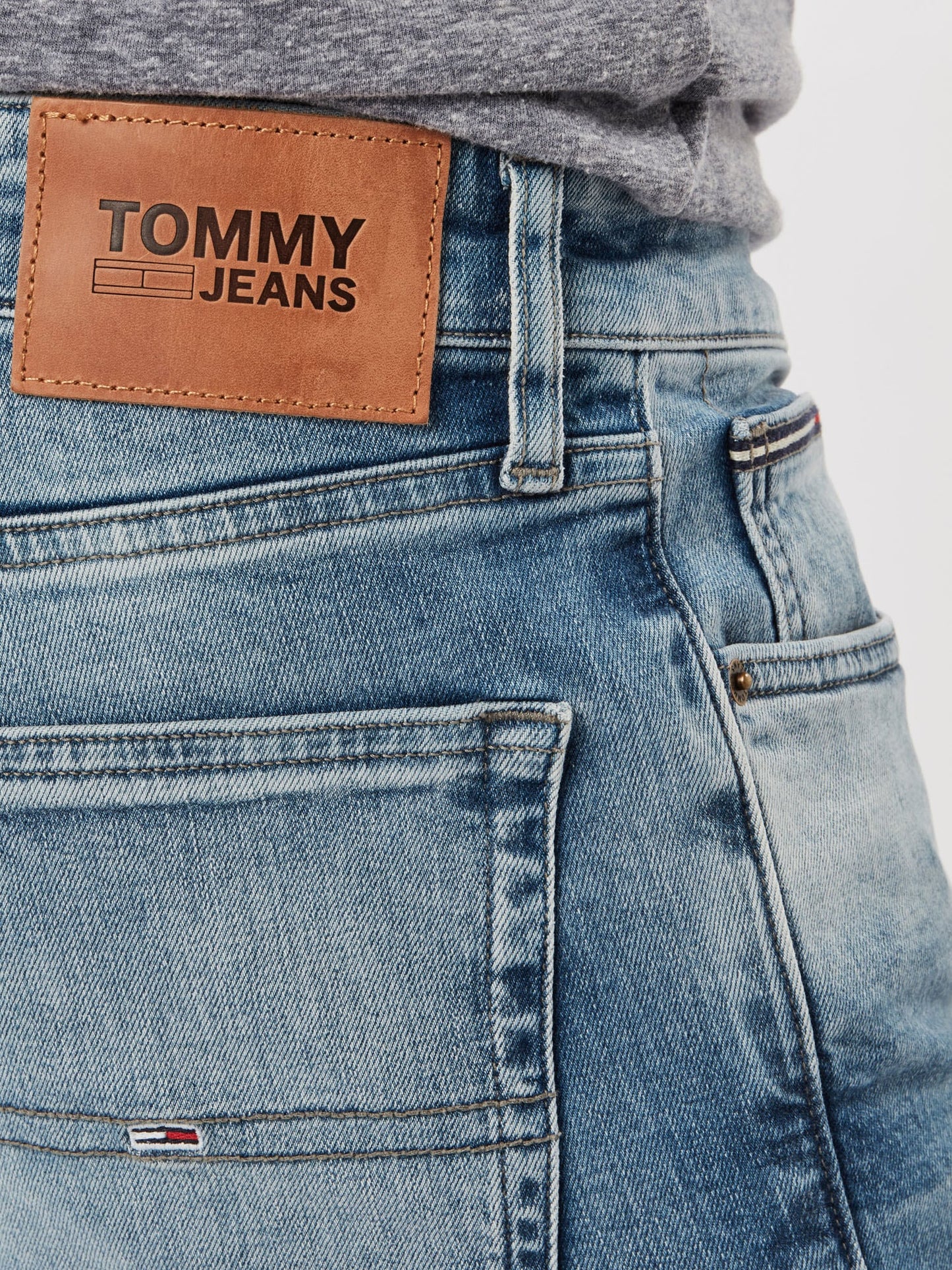 Tommy Jeans Austin Slim – Wit/Blauw – Heren