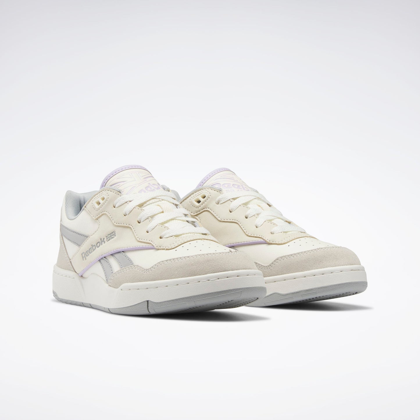 Reebok BB4000 II Sneakers – Wit/Beige – Dames