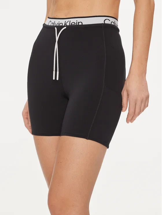 Calvin Klein Slim Fit Sportshorts – Zwart – Dames