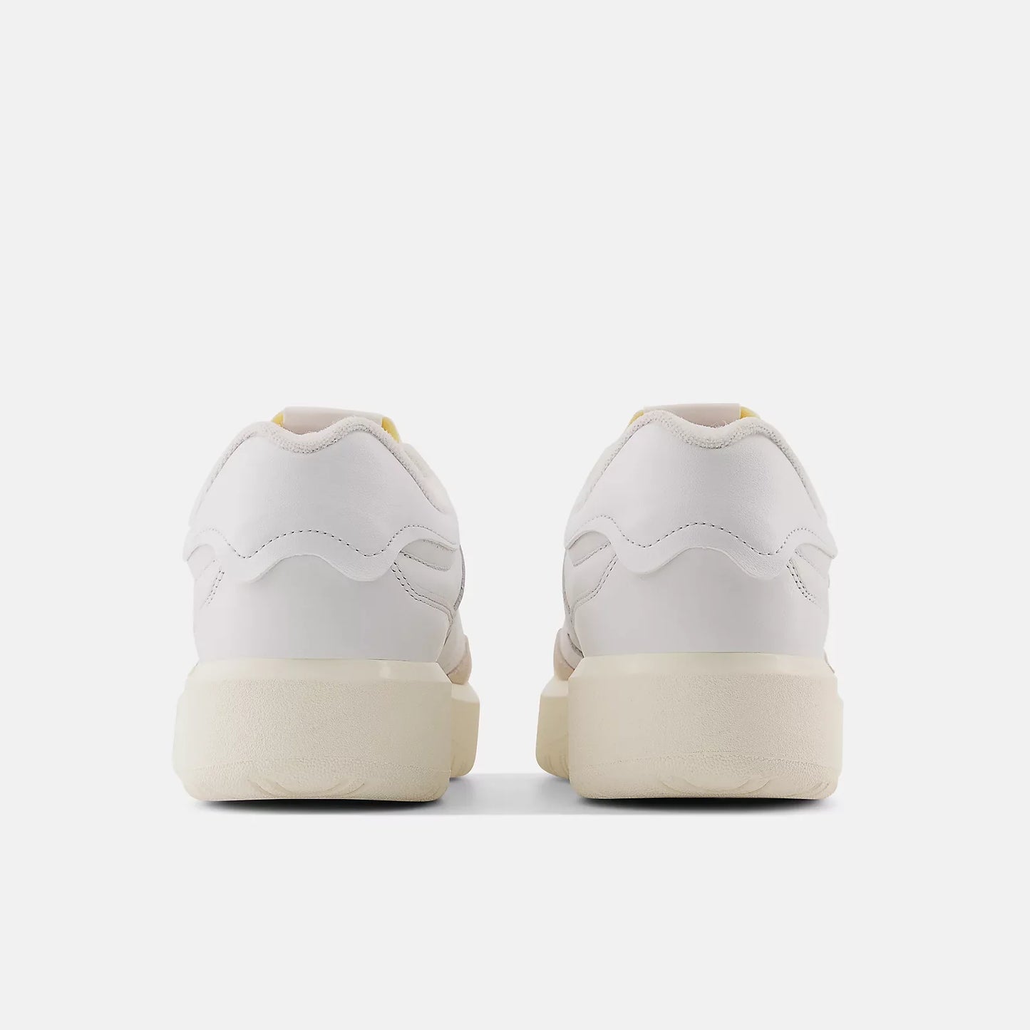 New Balance 302 Sneakers – Beige/Wit – Heren